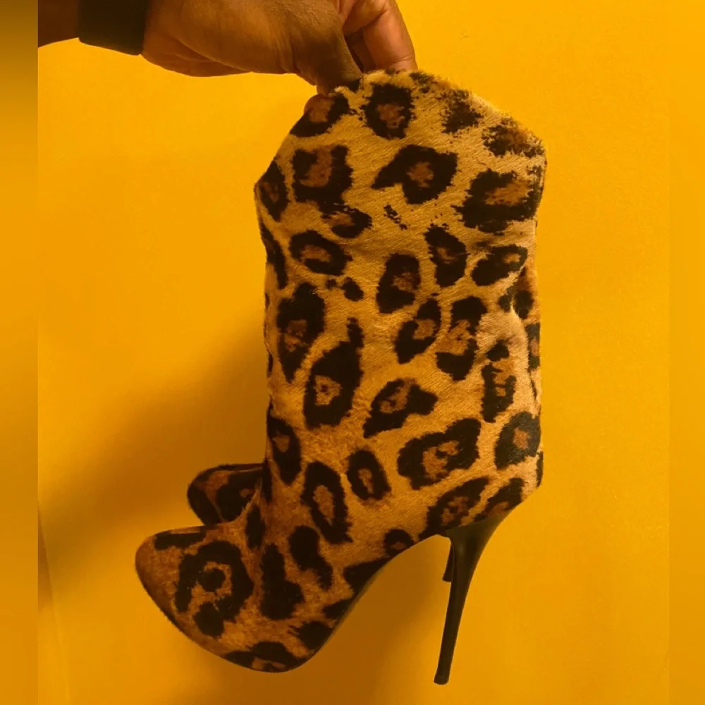 Giuseppe Zanotti Women Brown Ankle Boots Fur Leopard Print Heels Booties - Picture 2 of 13